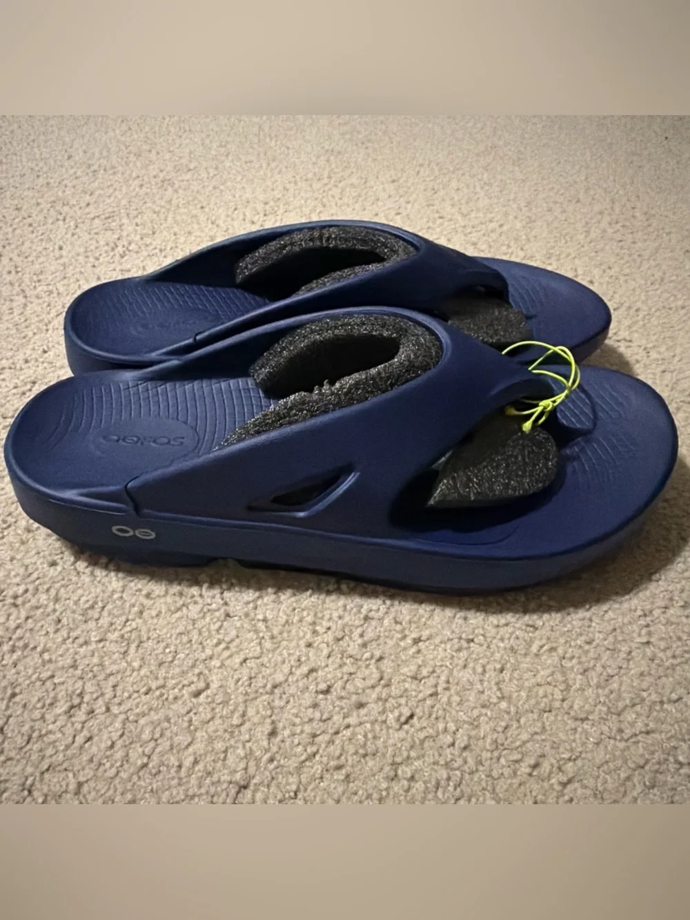 OOFOS Men’s 10 Women’s 12 OORIGINAL Recovery Sandal Flip Flop Style #1000 NEW